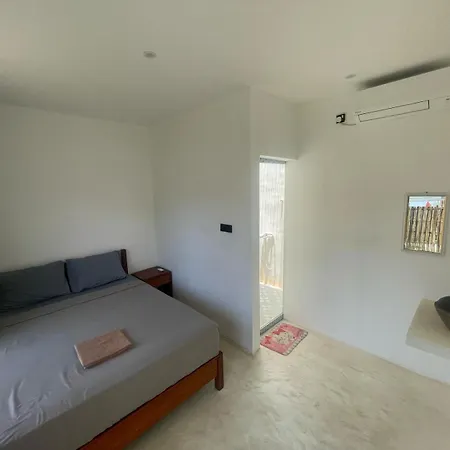 The Corner Homestay Kuta  Exterior photo