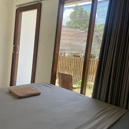 The Corner Homestay Kuta  Exterior photo