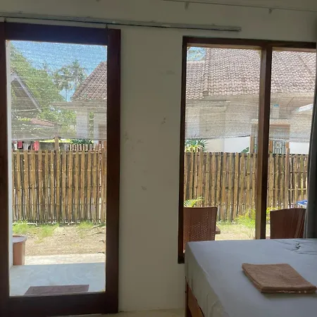 The Corner Homestay Kuta  Exterior photo