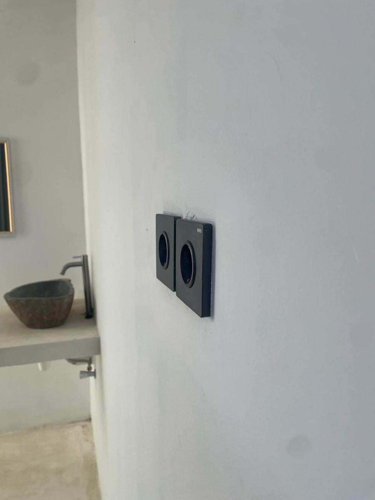 The Corner *